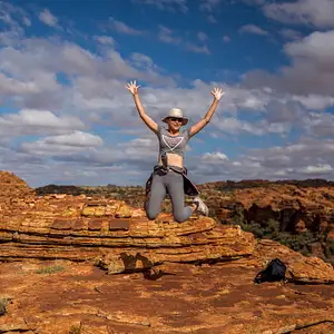 Uluru Coach Transfer | Alice Springs to Ayers Rock Resort