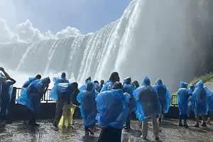 Niagara Falls Small-Group Tour From Toronto