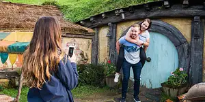 Auckland - Hobbiton and Watomo